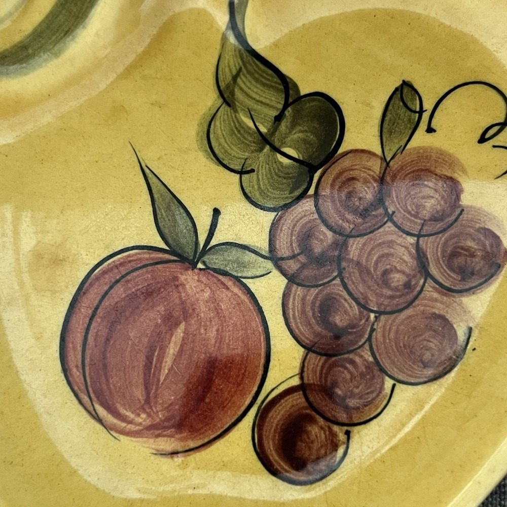 Vintage 1964 Los Angeles Potteries Apple Dish Hand Painted Fruit and Leaf Design - Picture 7 of 10